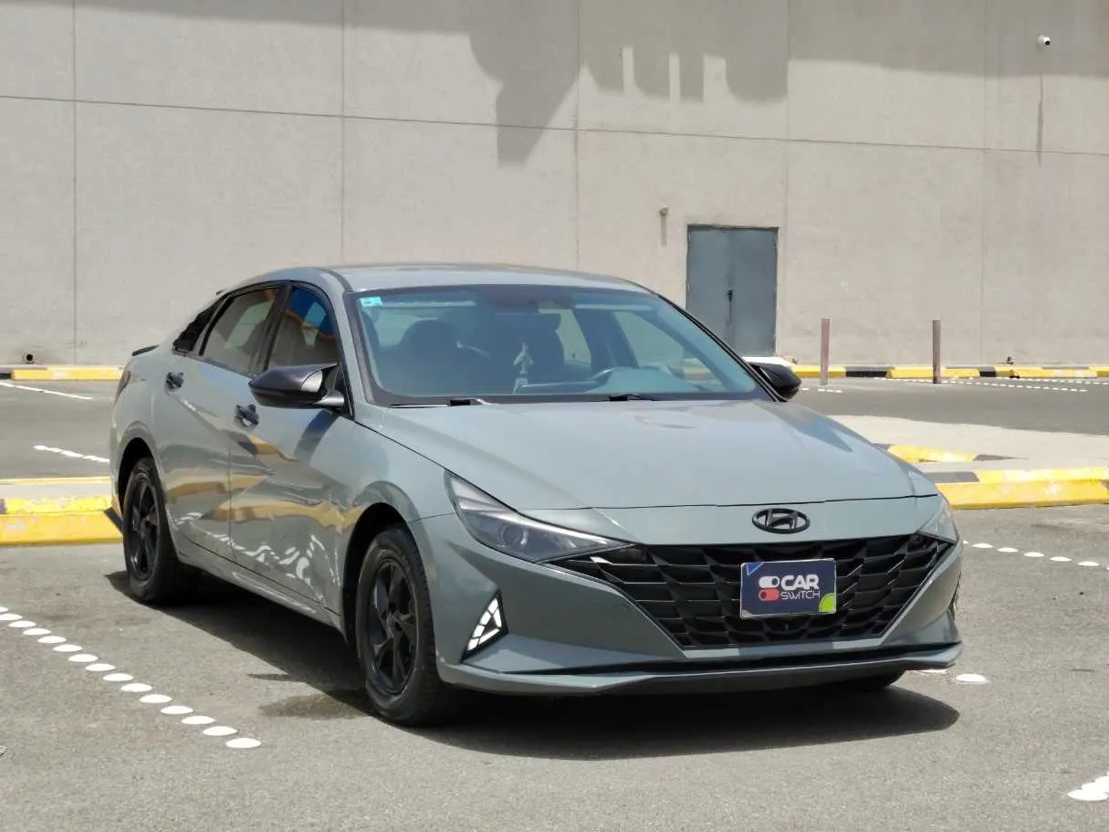 Car image 3
