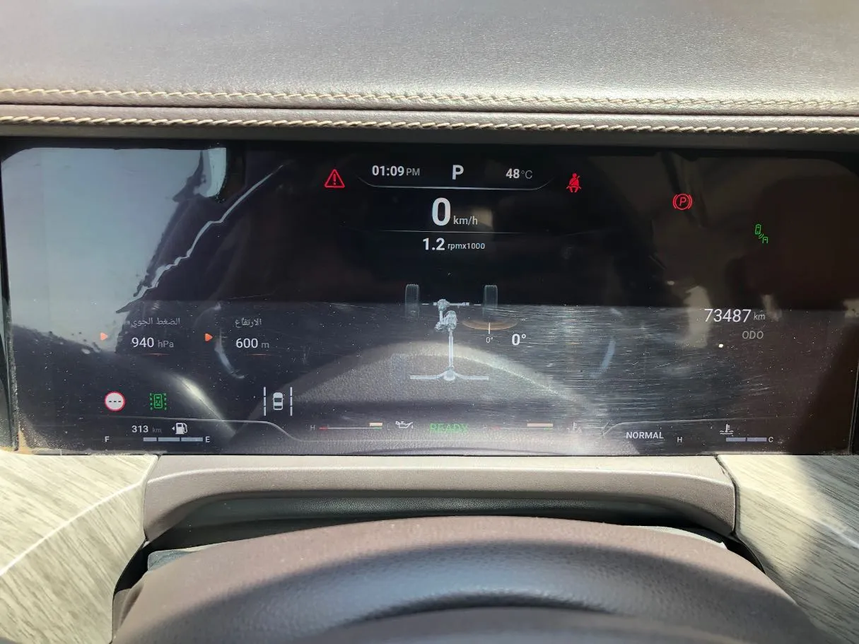Car image 18