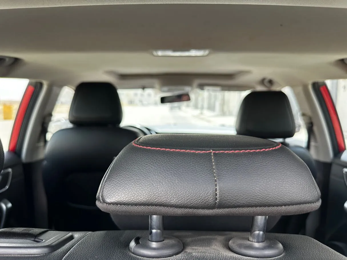 Car image 23
