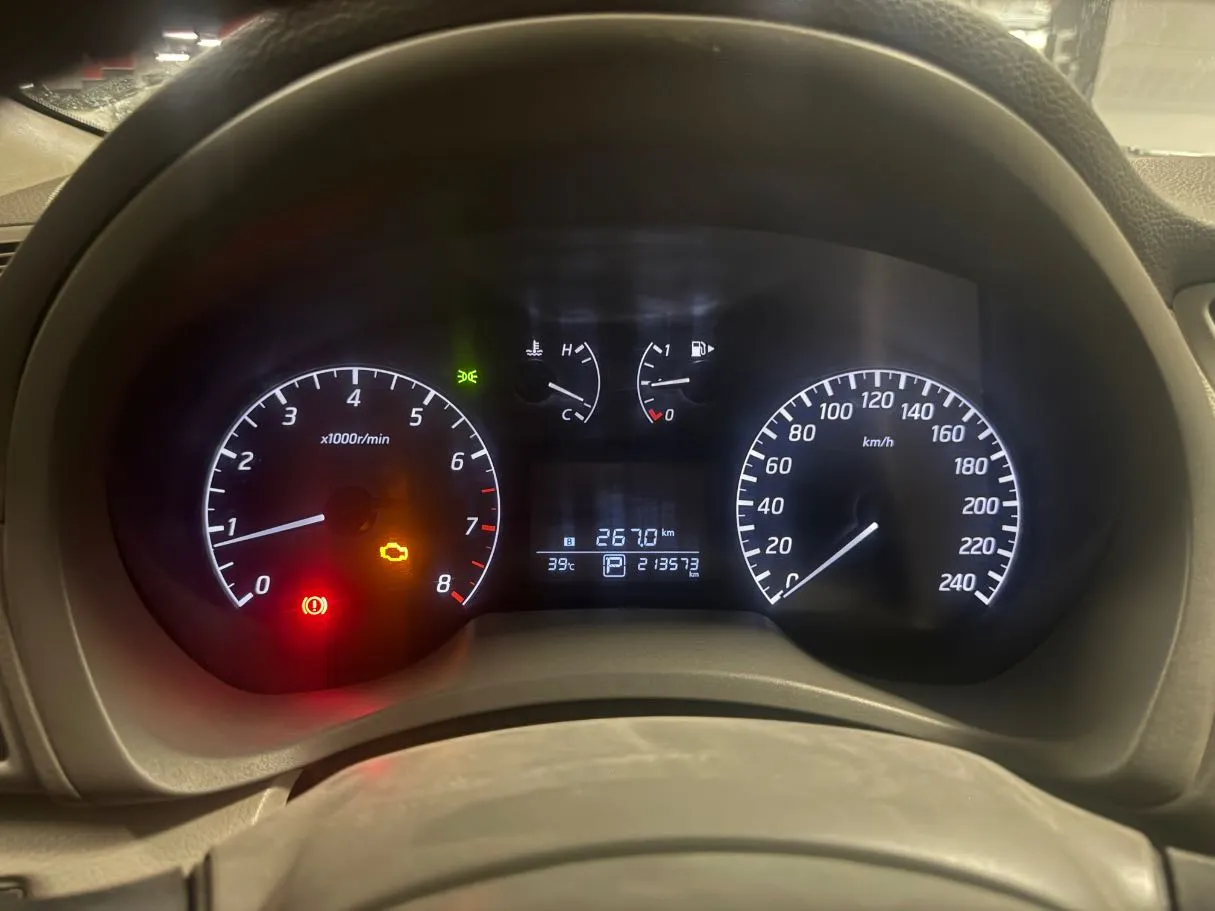 Car image 18