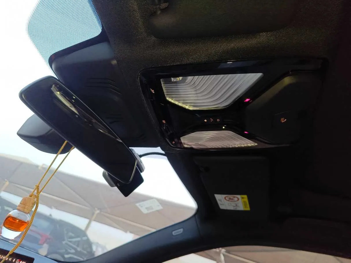 Car image 41