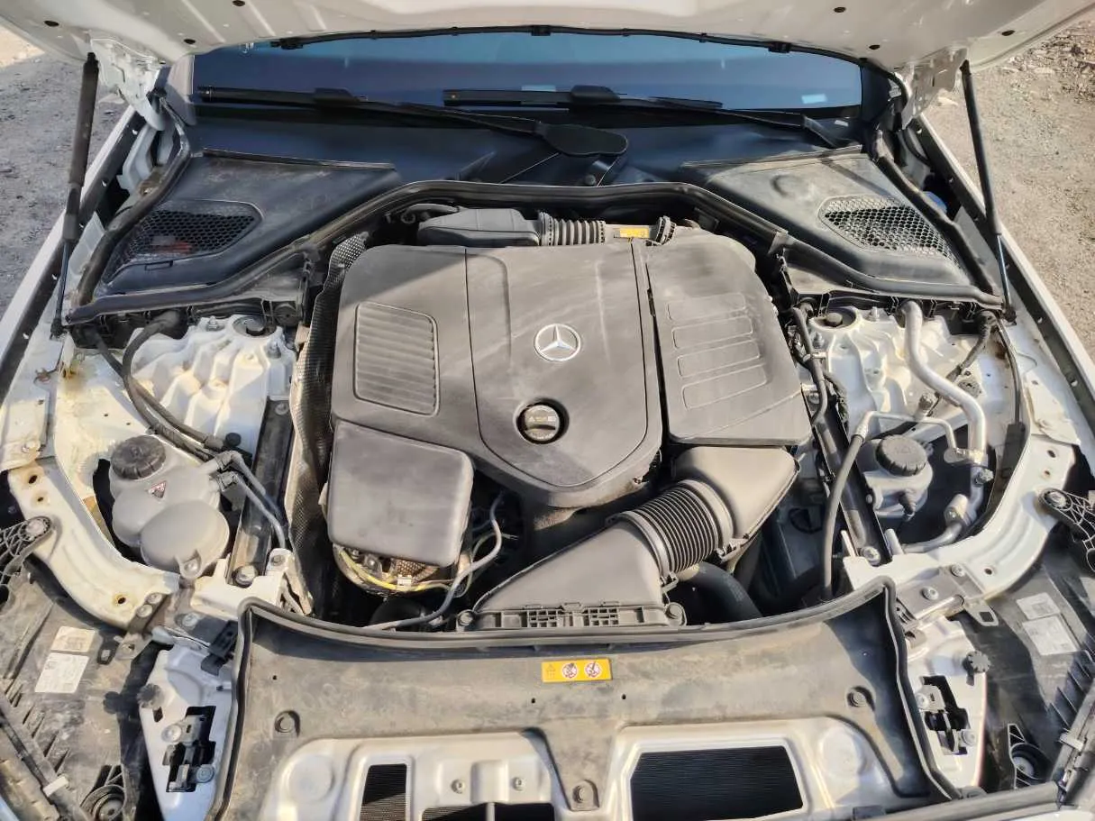 Car image 38