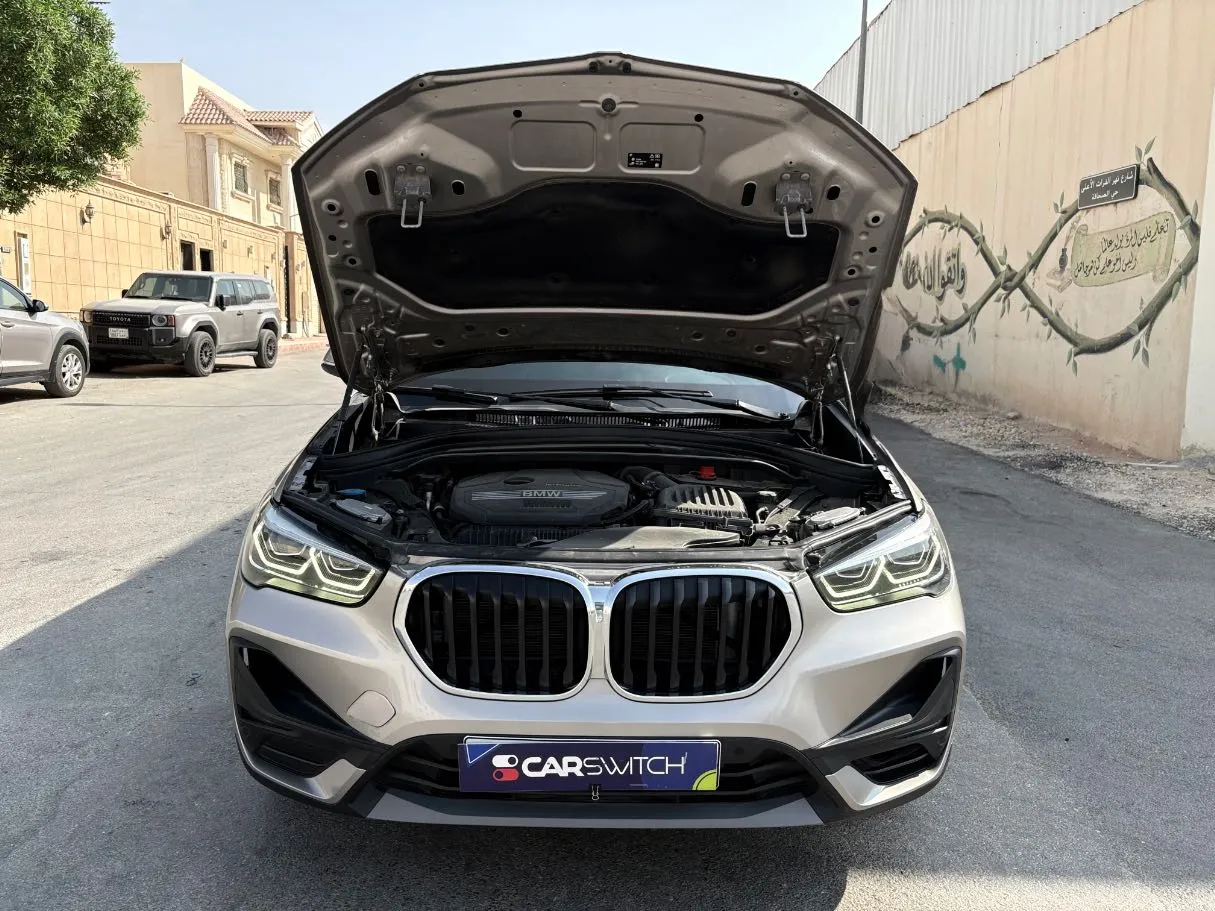 Car image 28