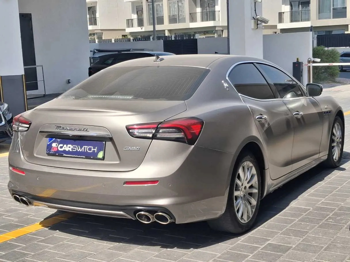Car image 5