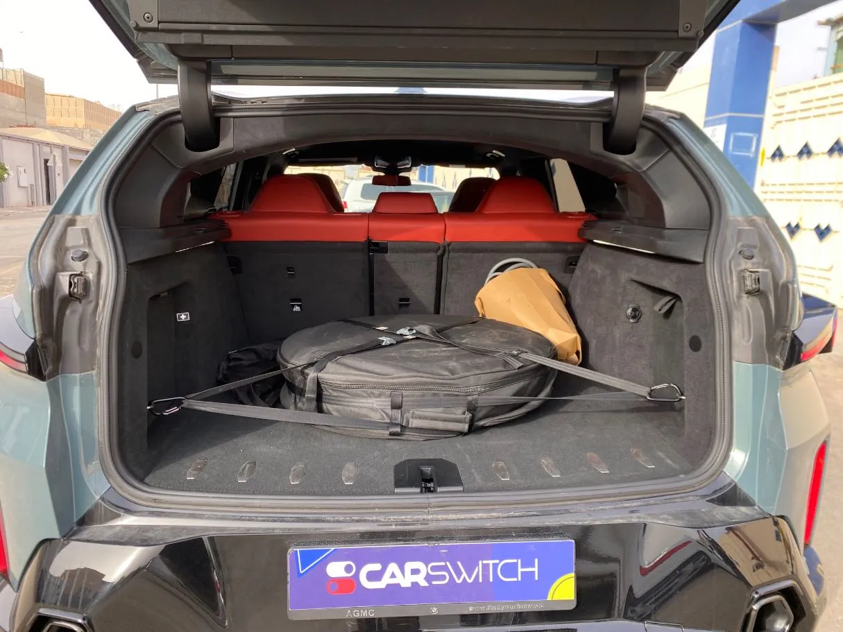 Car image 21