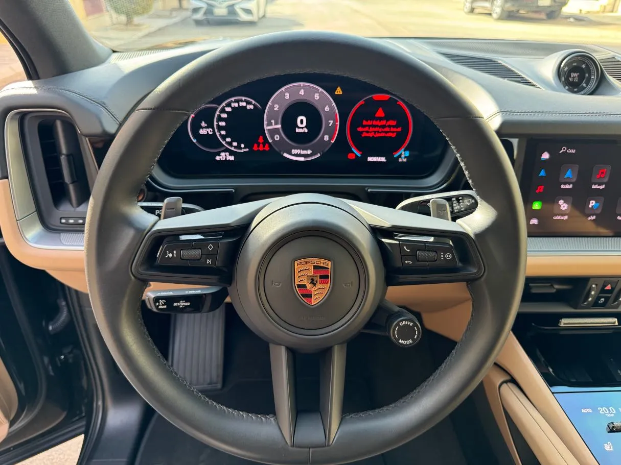 Car image 23