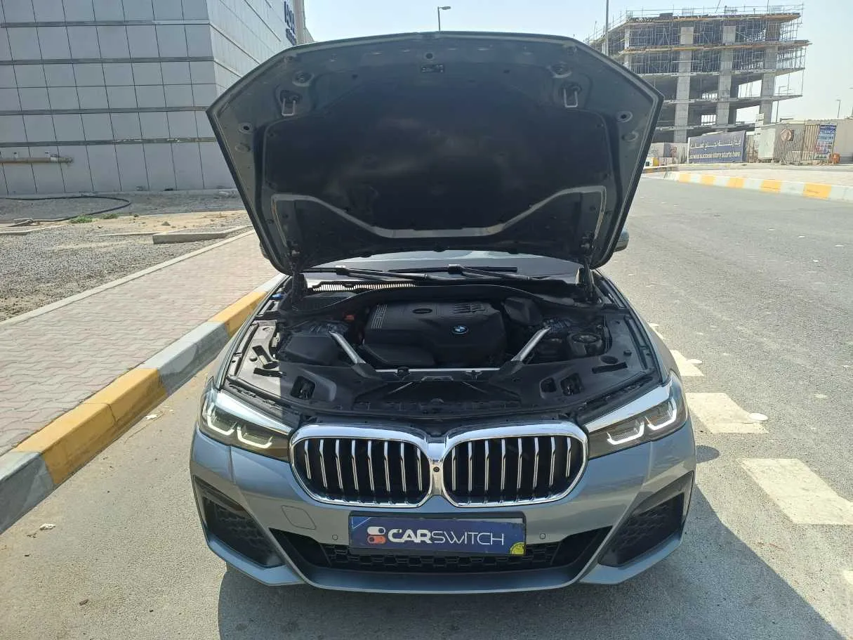 Car image 24