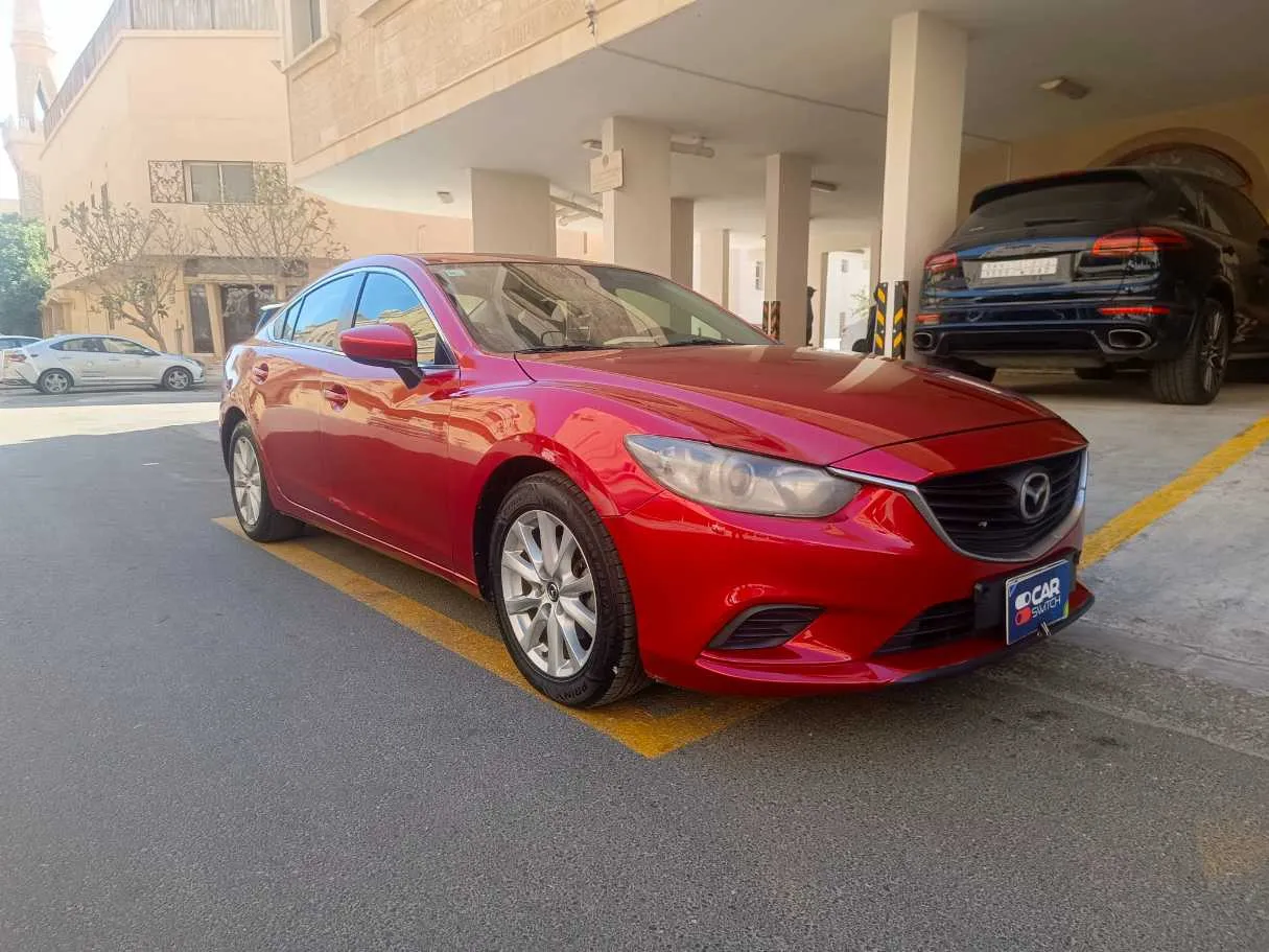 Car image 3