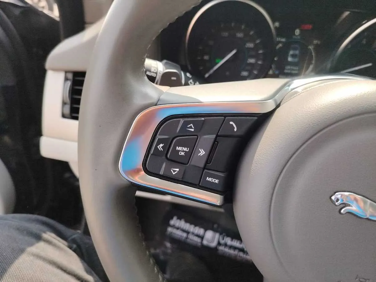 Car image 41