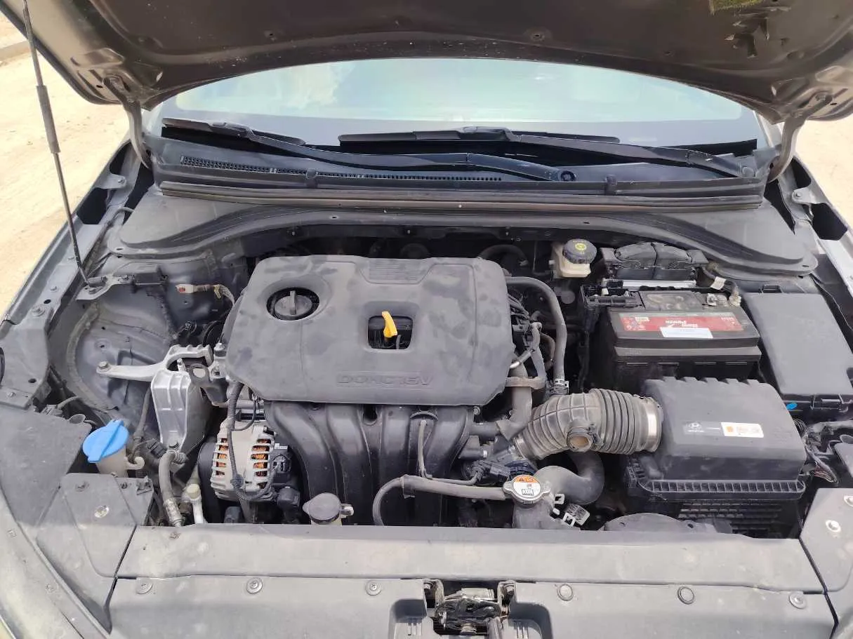 Car image 31