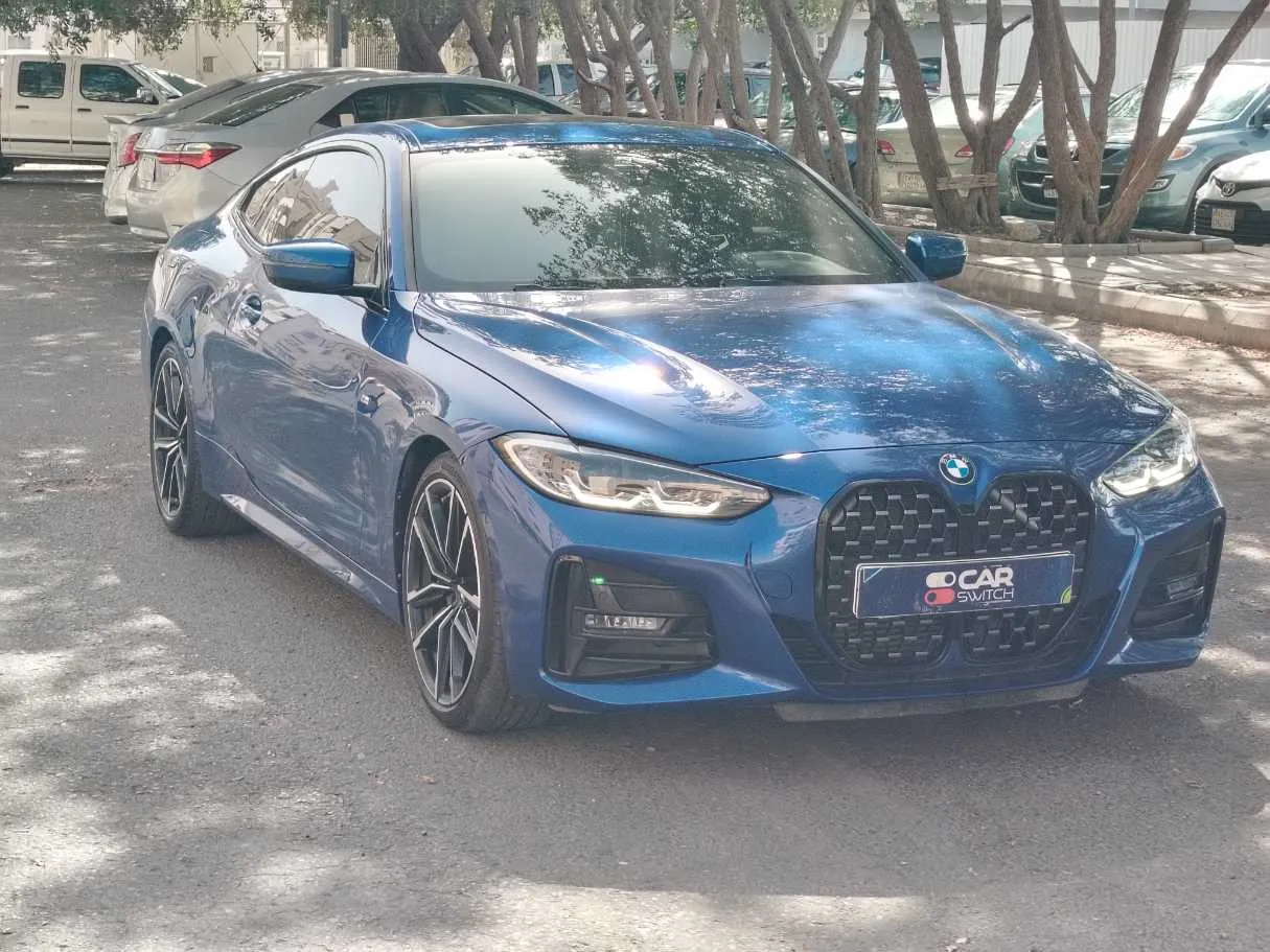 Car image 3