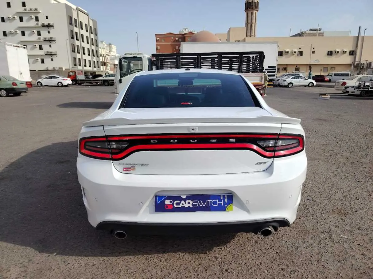 Car image 6