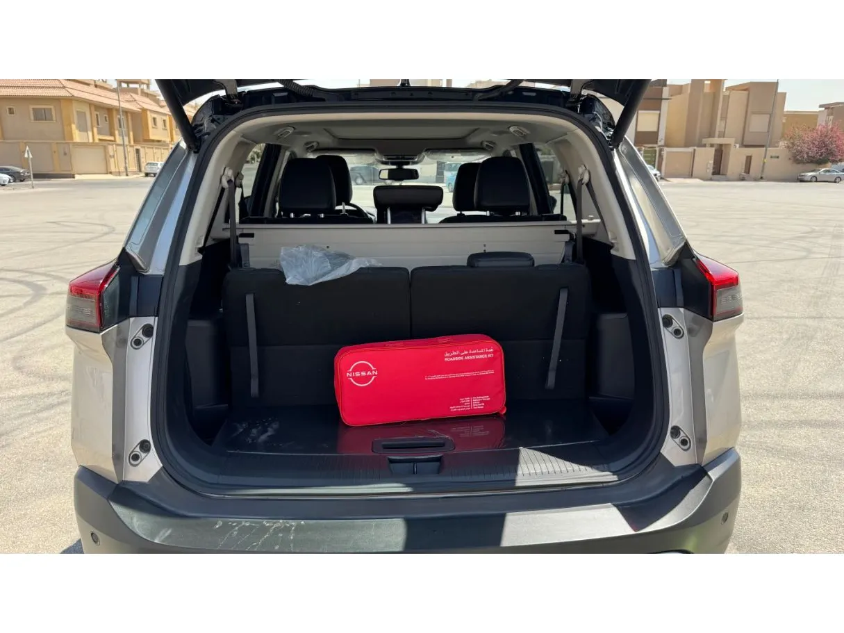 Car image 22
