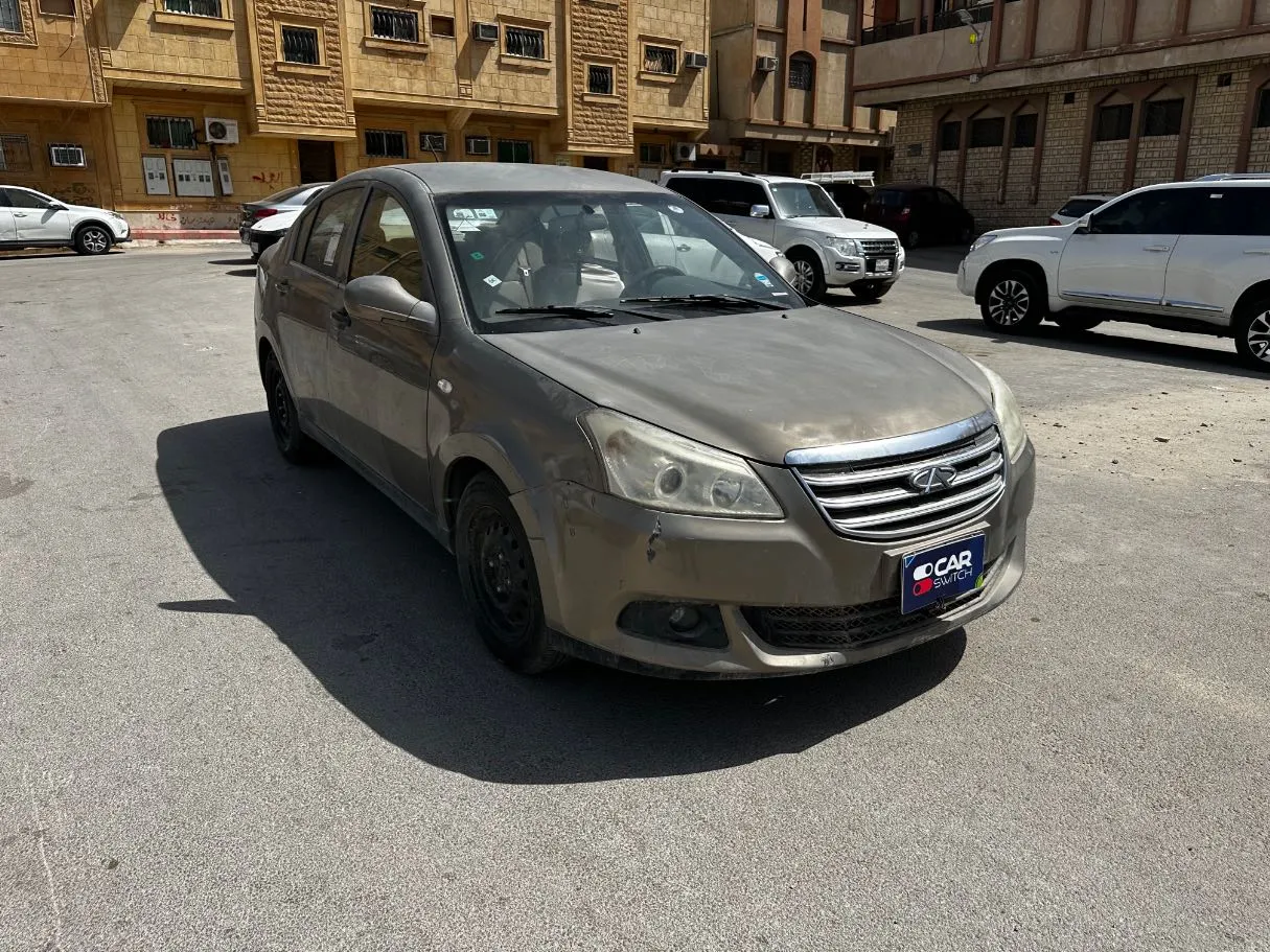 Car image 3
