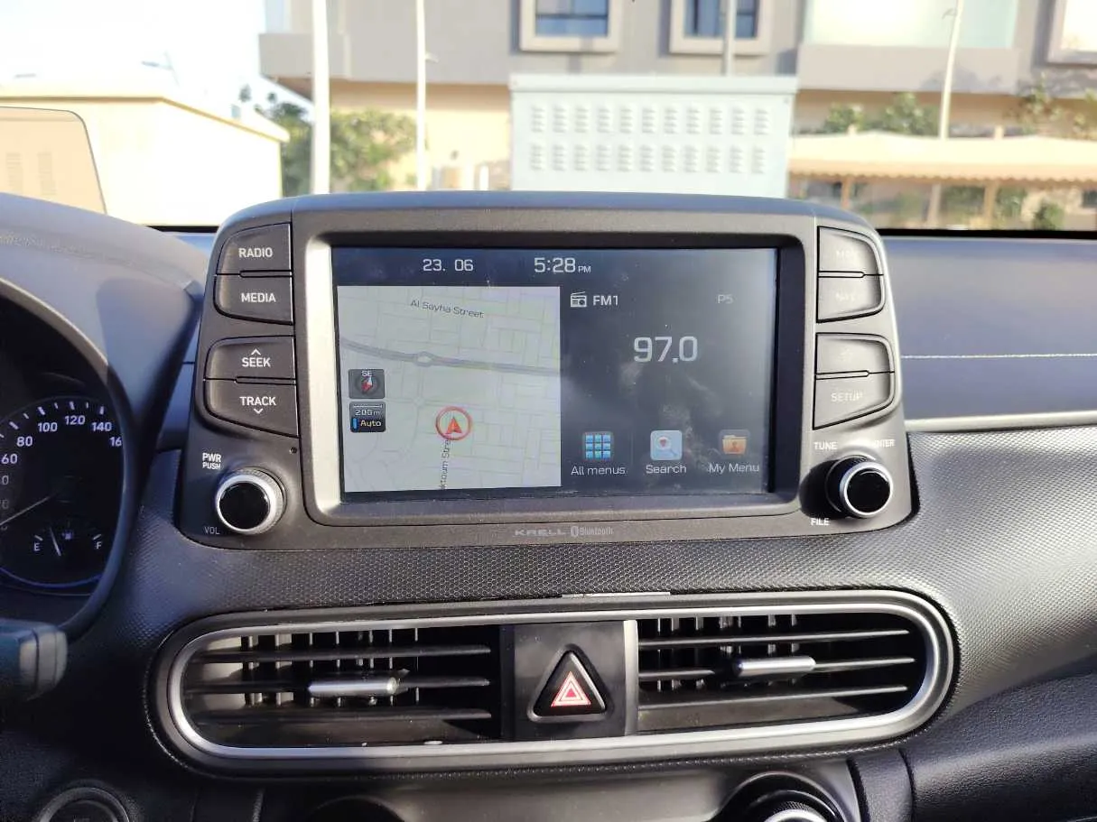 Car image 21