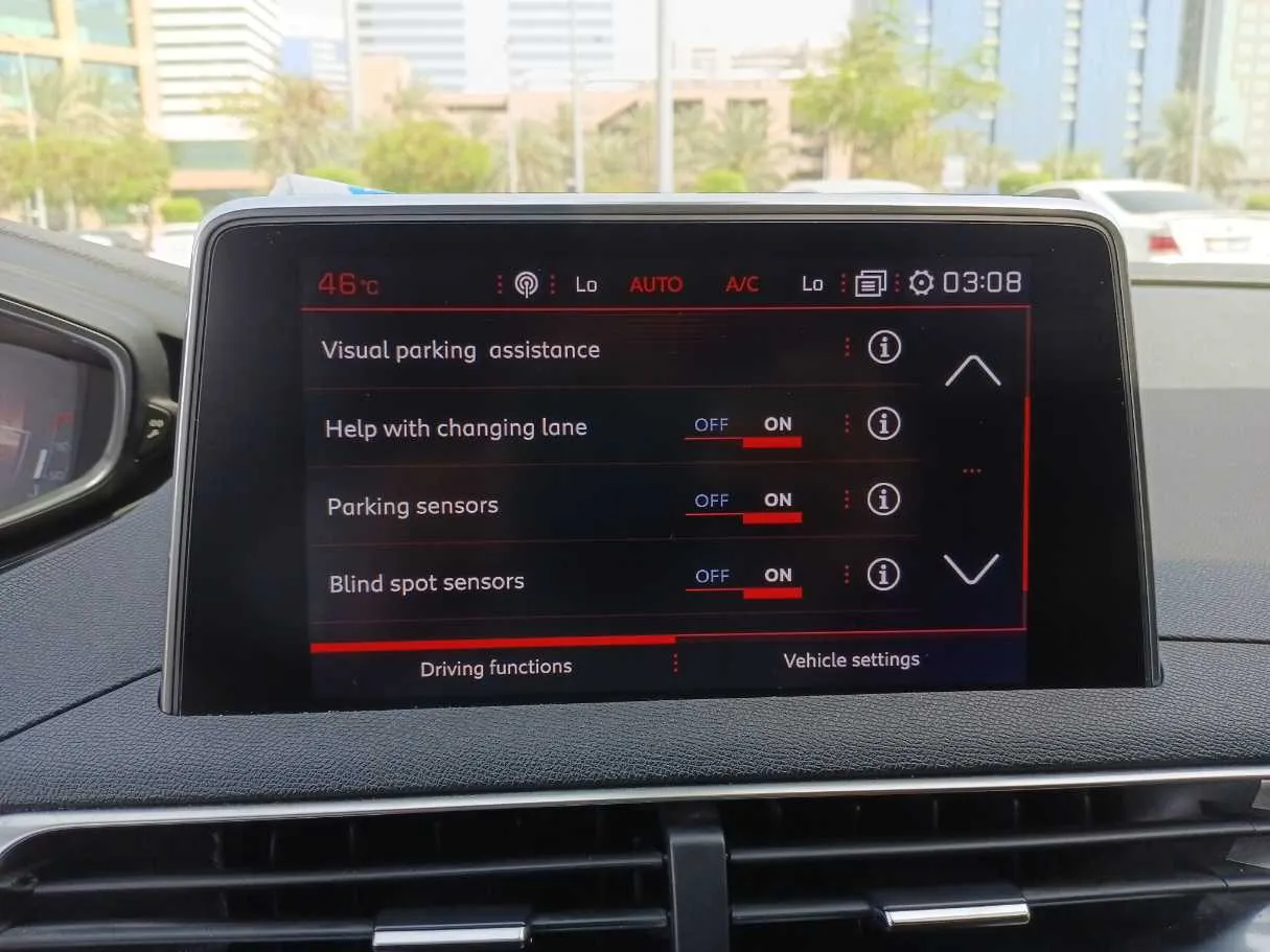 Car image 26