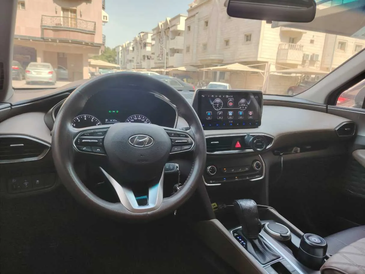 Car image 31