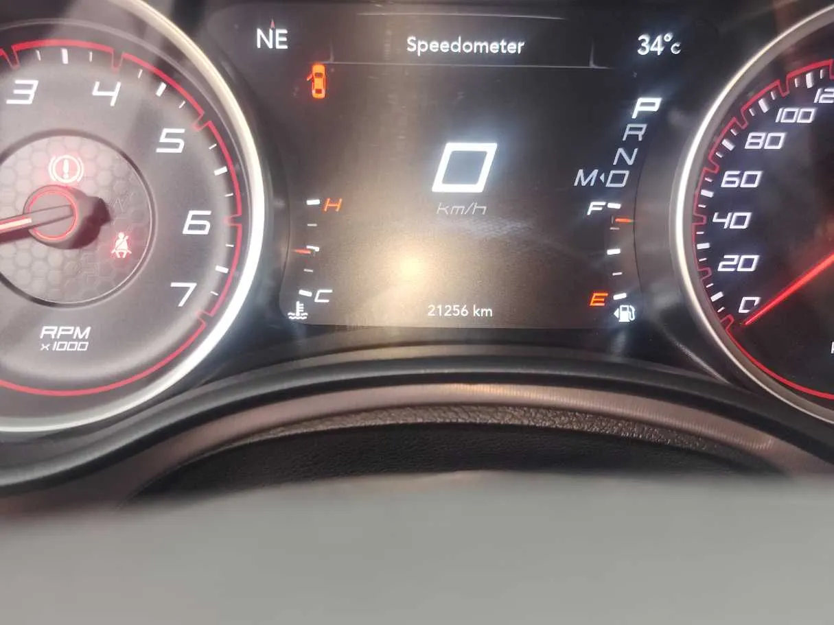 Car image 22