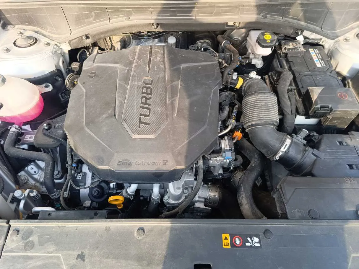 Car image 33