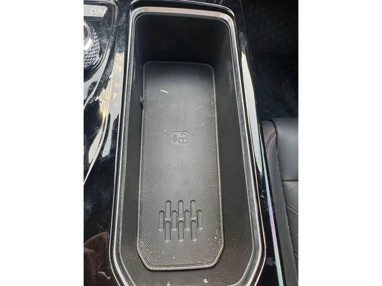 Car image 22