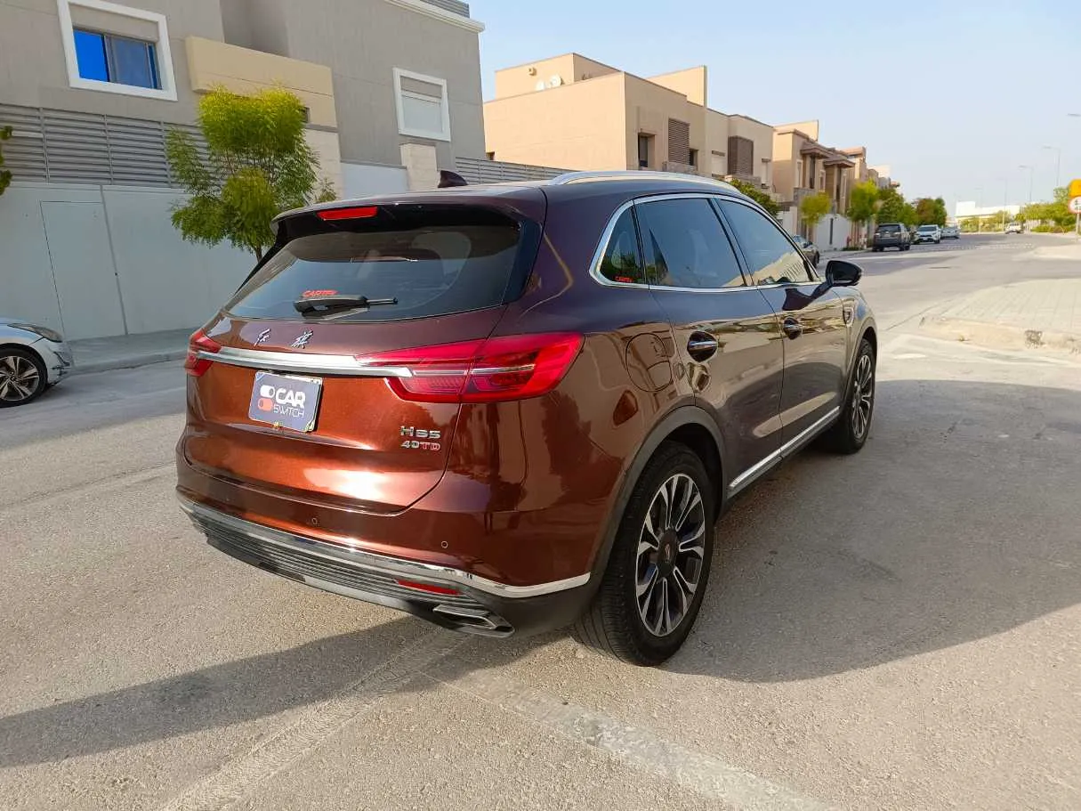 Car image 6