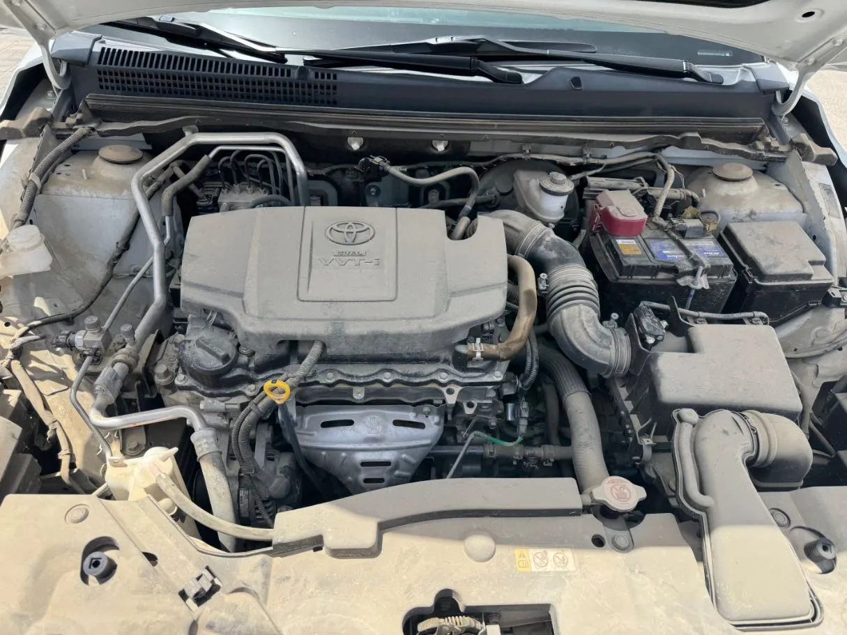 Car image 23