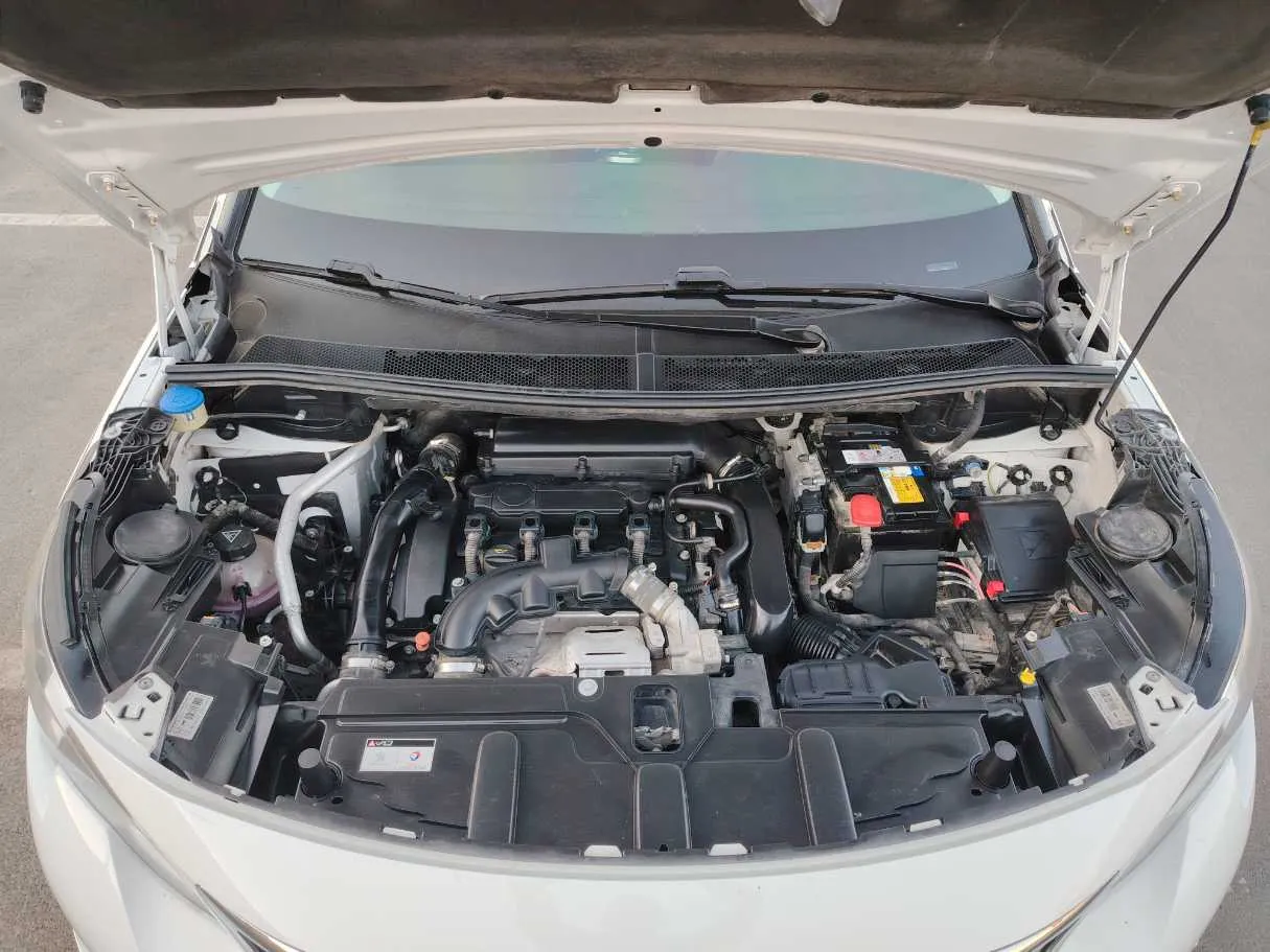 Car image 40