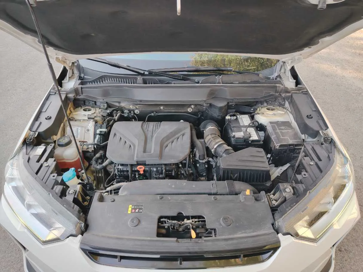 Car image 36