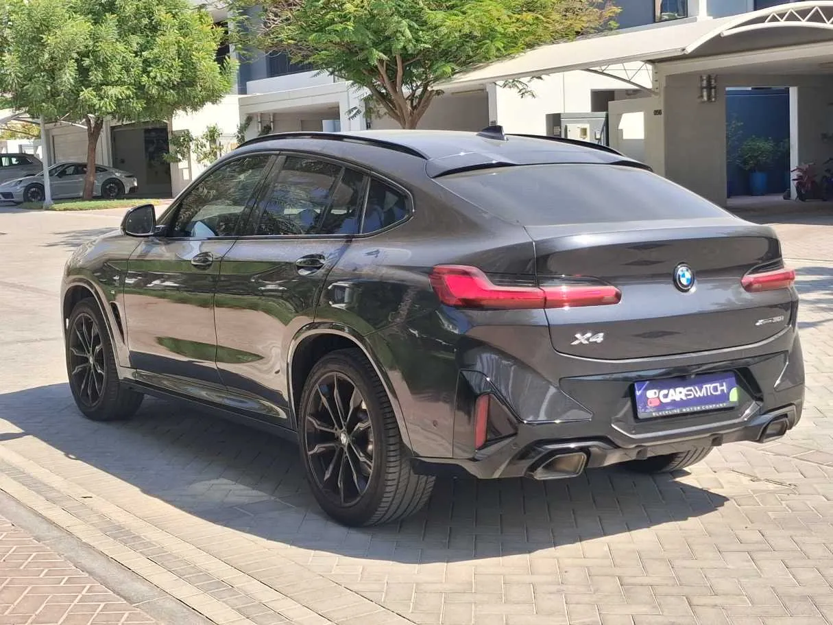Car image 8