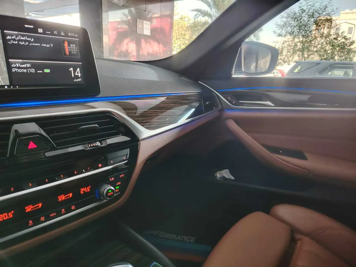 Car image 39