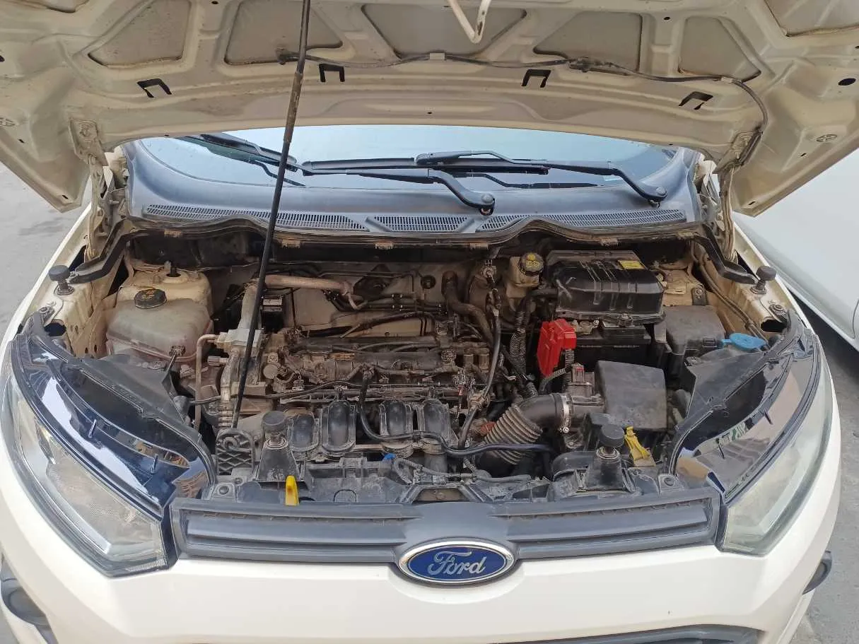 Car image 20