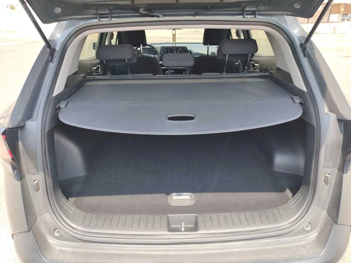 Car image 24