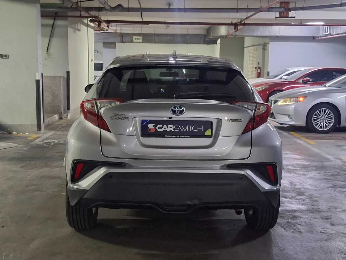 Car image 6