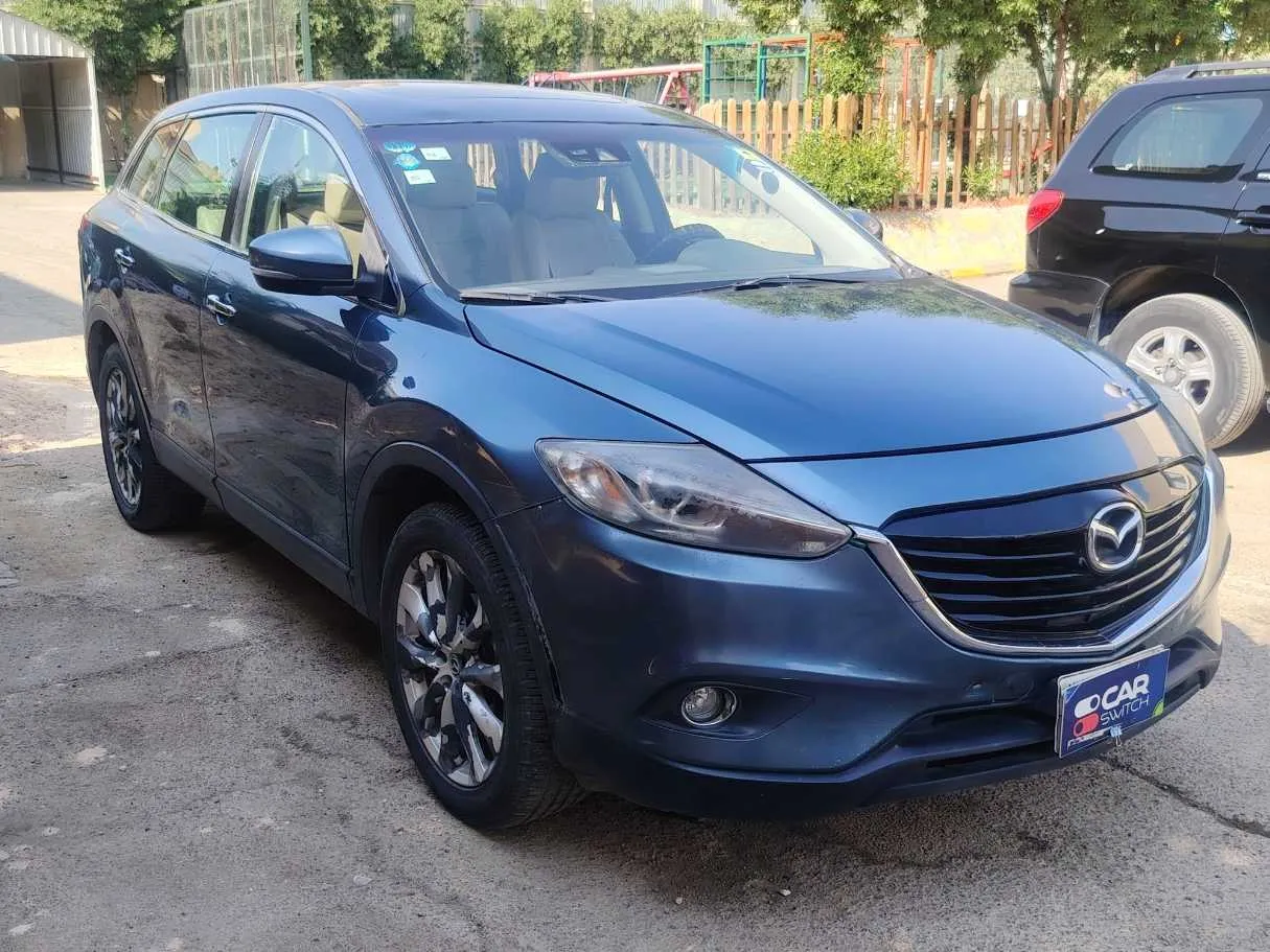 Car image 3