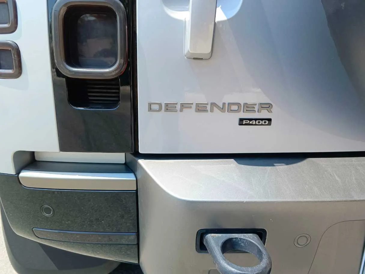 Car image 39
