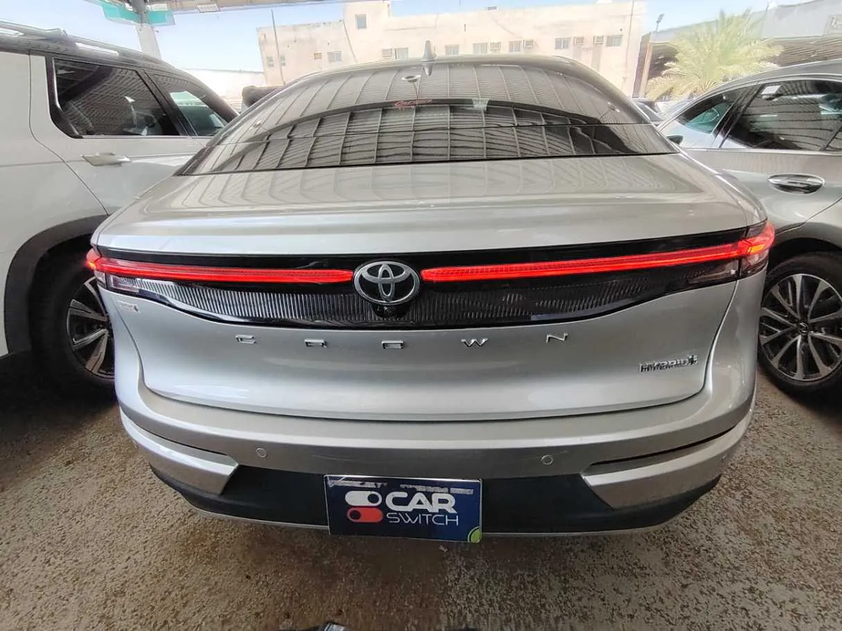 Car image 6