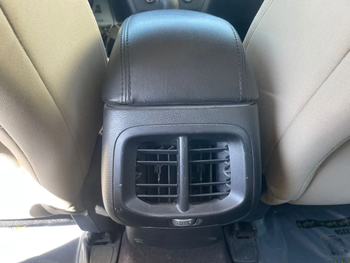 Car image 22