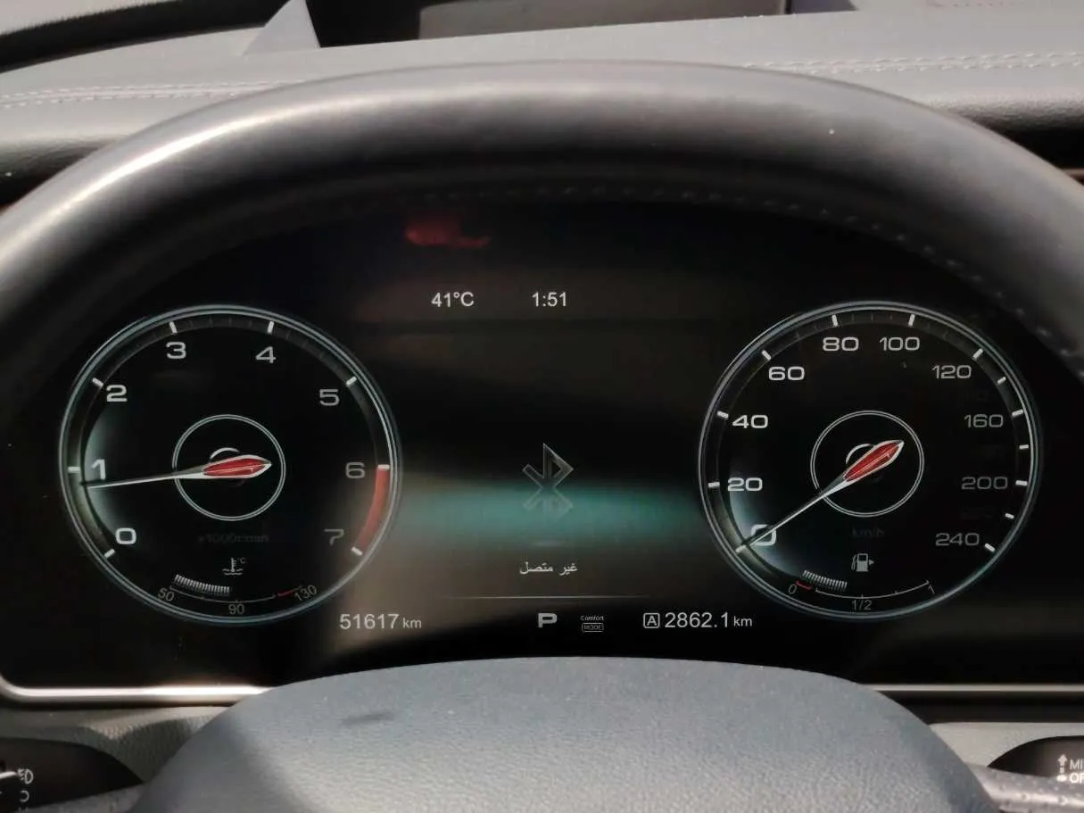 Car image 26