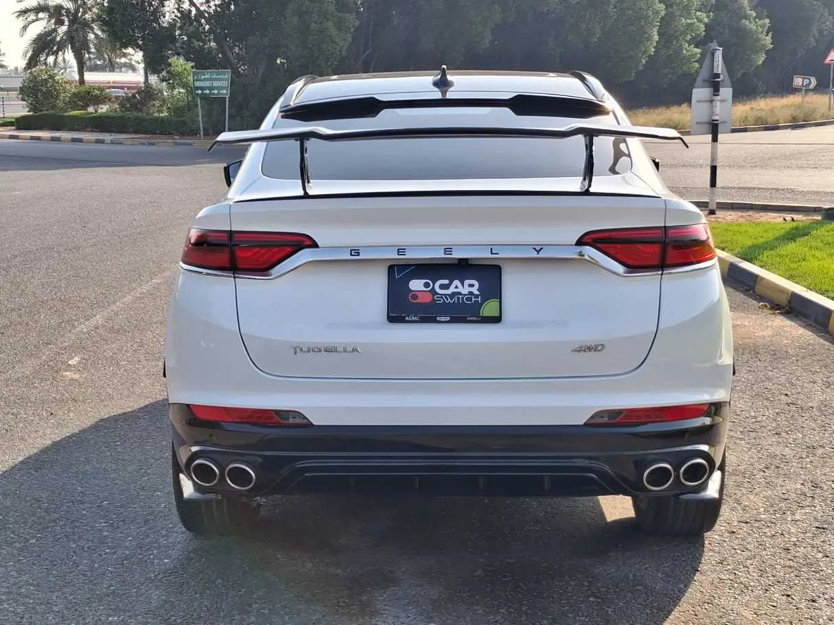 Car image 6