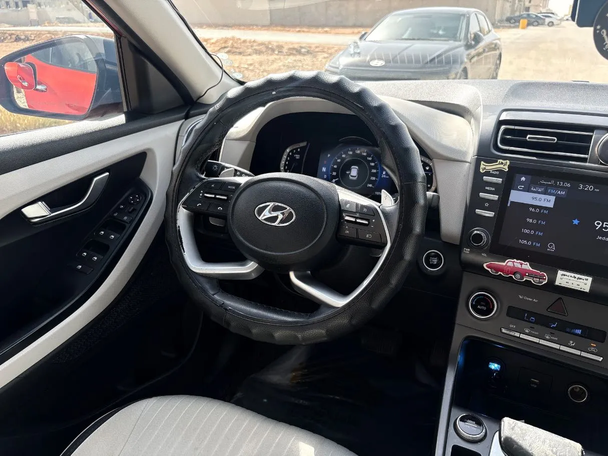 Car image 21
