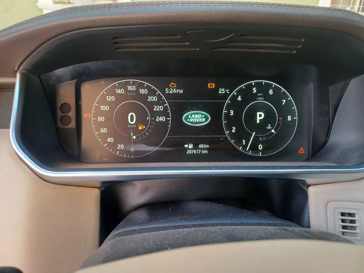 Car image 20