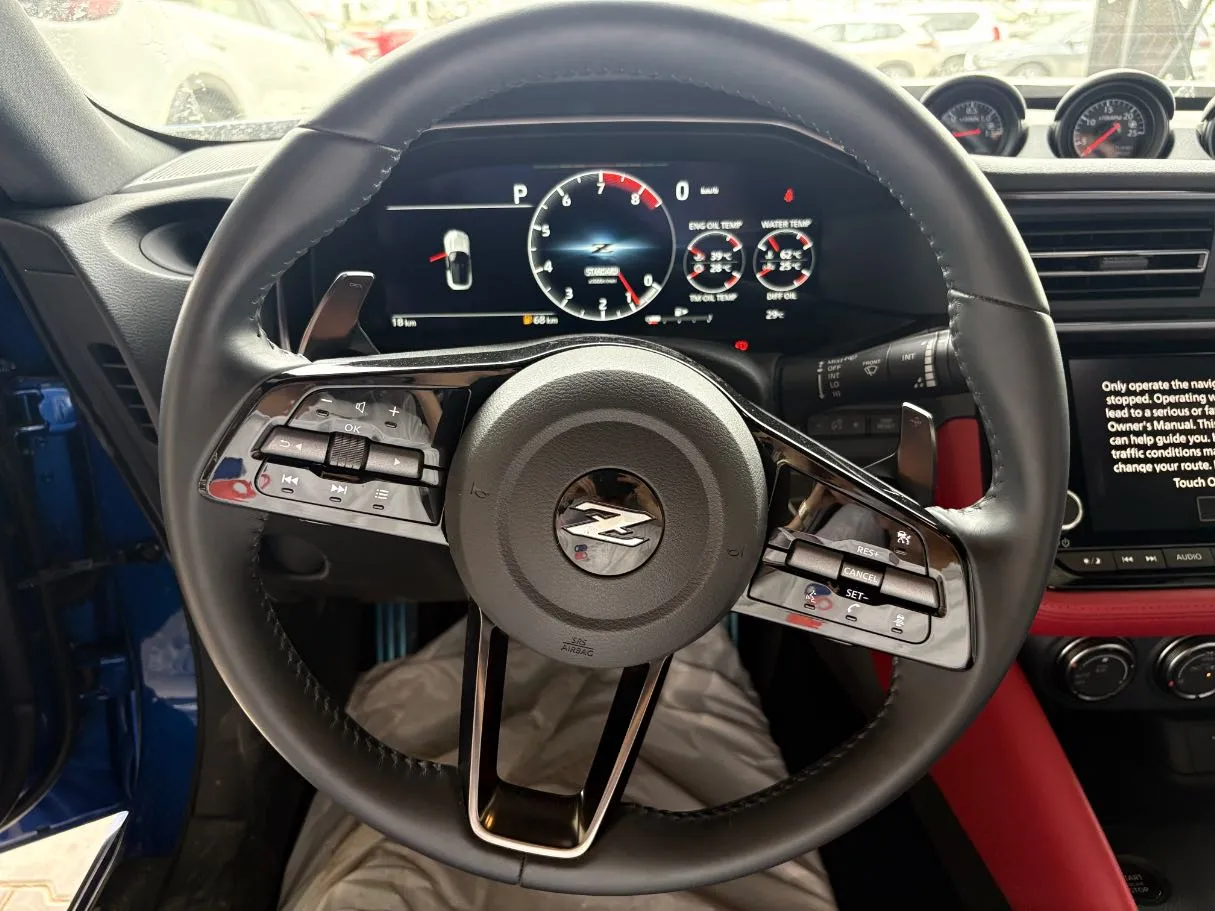 Car image 13
