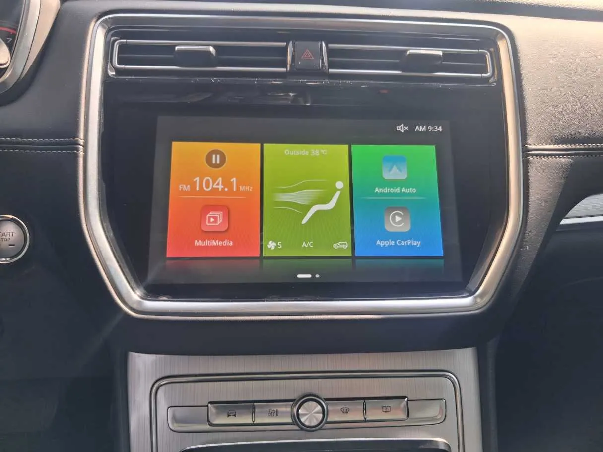 Car image 15