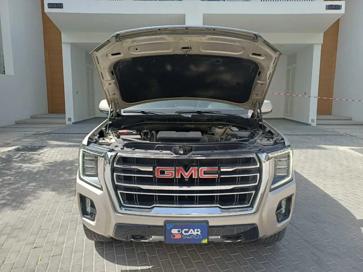 Car image 26