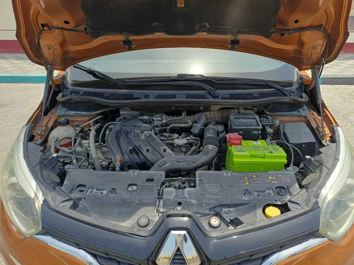 Car image 23