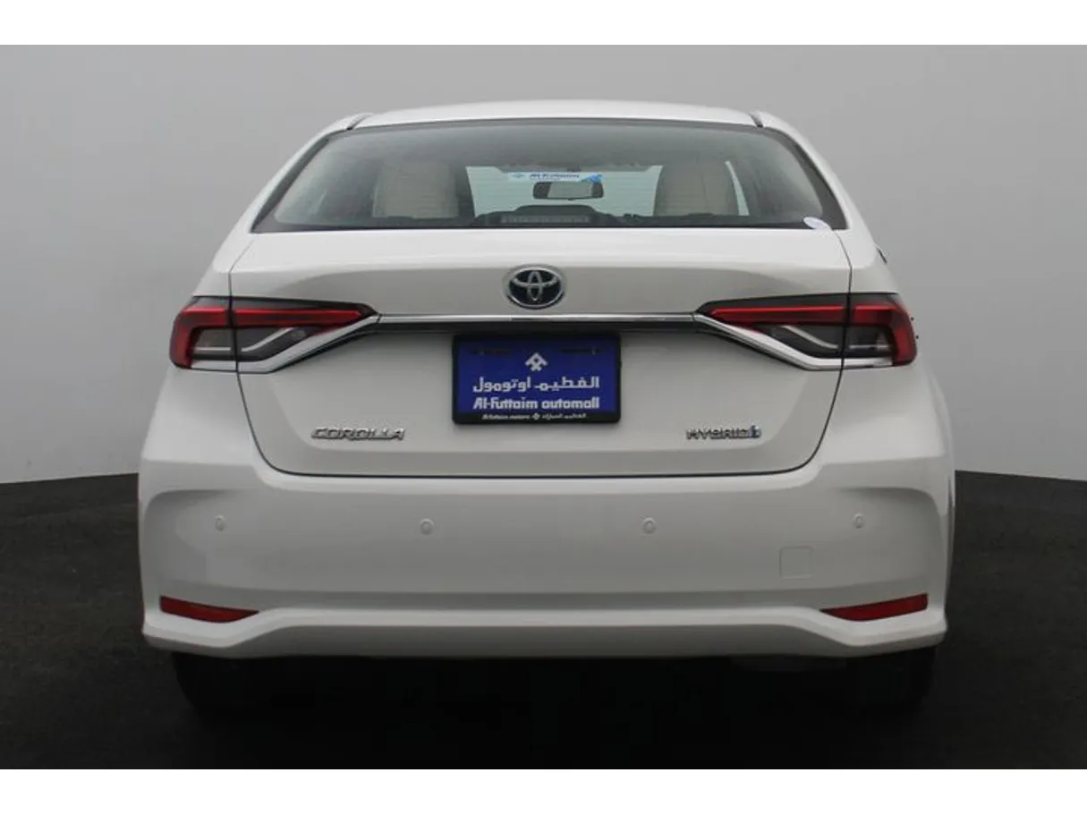 Car image 12