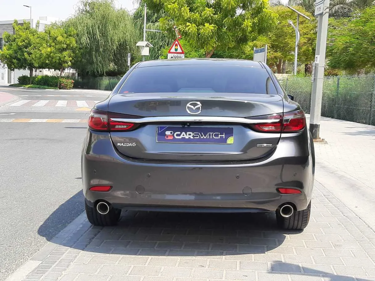 Car image 6