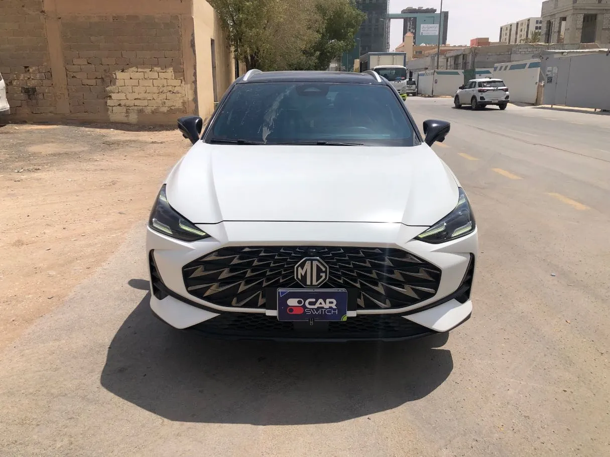 Car image 2