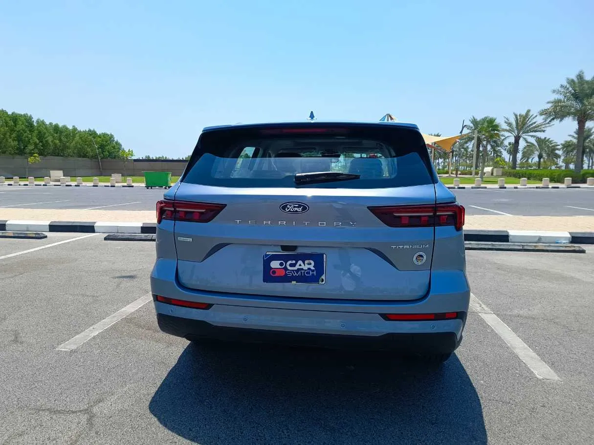 Car image 6