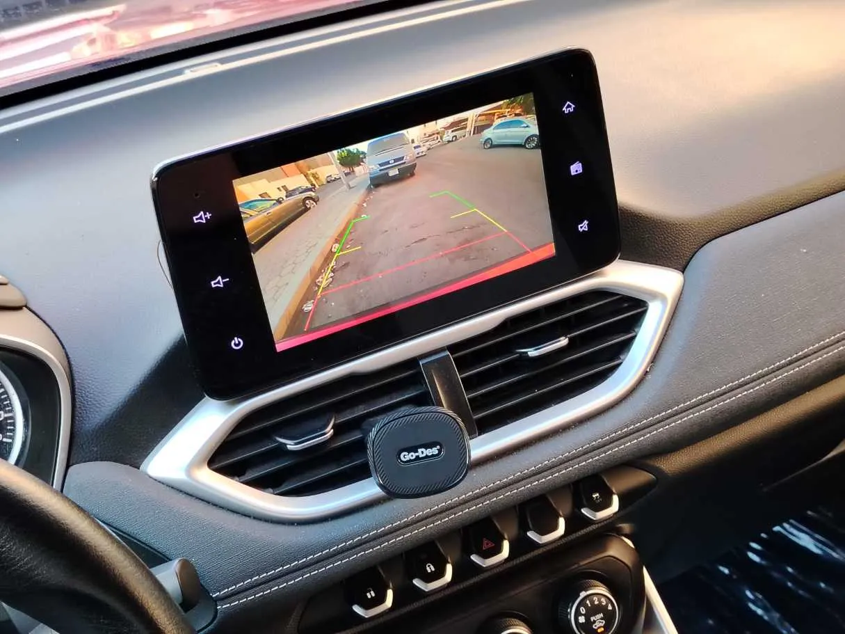 Car image 20